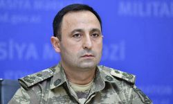 Azerbaycan: Ermenistan Silahlı Güçlerine Ait Kışla İmha Edildi