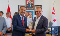 Mersin Büyükşehir Belediye Başkanı Seçer  Gazimağusa Belediyesini Ziyaret Etti