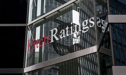 Fitch Türkiye’nin not görünümünü yükseltti kredi notunu değiştirmedi