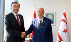 New York’ta Bulunan Cumhurbaşkanı Tatar, Türk Devletleri Teşkilatı Genel Sekreteri Kubaniçbek Ömüraliyev’i Kabul Etti