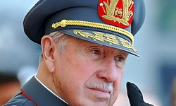 İspanya Hükümeti, Şilili Diktatör Pinochet'ye 1975'te verilen liyakat nişanını geri aldı