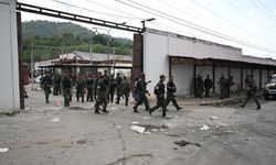 Venezuela'da Çetenin Yönettiği Cezaevine 11 Bin Askerle Operasyon