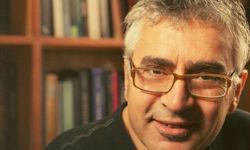 Mehmet Yaşın Okurları İle Buluşuyor