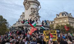 Paris'te yarın yapılması planlanan Filistinlilerle dayanışma gösterisi yasaklandı