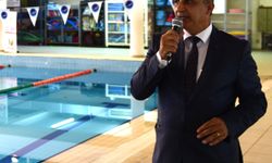 26. Cumhuriyet Şöleni Gençlik Ve Spor Oyunları Etkinlikleri Yüzme Yarışı İle Devam Etti