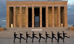 Atatürk'ün Ebedi İstirahatgahı: Anıtkabir