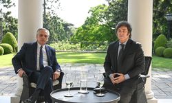 Arjantin'de Devlet Başkanı Fernandez, Devlet Başkanlığı Seçimini Kazanan Milei İle Görüştü