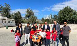 Değirmenlik-Akıncılar Belediye Başkanı Karavezirler Çocuk Hakları Günü”nü Kutladı