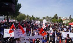 İsrail Saldırıları Nedeniyle Gazze'de 16 Hastane Ve 34 Sağlık Merkezi Hizmet Dışı Kaldı