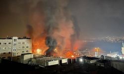 İsrail'in Nablus'taki Balata Mülteci Kampı'na Düzenlediği Siha Saldırısında 5 Filistinli Hayatını Kaybetti