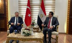 TC Sağlık Bakanı Koca, Gazze'ye Yönelik Sağlık Yardımları İçin Mısır'da