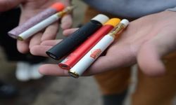 Fransa'da, Tek Kullanımlık Elektronik Sigaraların Satışını Yasaklayan Tasarı Mecliste Kabul Edildi