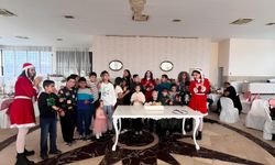 Kemal Saraçoğlu Vakfı İle Tanyel’s Smile, Üye Çocuk Ve Aileler İçin Yeni Yıl Yemeği Düzenledi