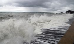 Meteorolojiden denizlerde fırtınamsı rüzgar ihbarı