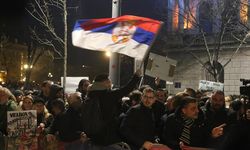 Sırbistan'da, Muhalefetin Seçimlere İtiraz Protestoları Devam Ediyor