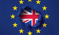 Brexit'in Etkisini En Çok Ekonomide Gören İngiltere'de AB'ye Dönmek İsteyenlerin Oranı Artıyor