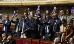 Fransız Muhalefeti, UAD Kararı İçin Zorluyor