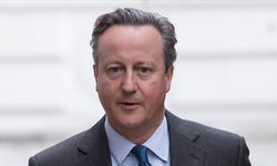 İngiliz Dışişleri Bakanı Cameron, Filistin Devletini Tanımayı Değerlendireceklerini Belirtti