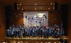 LAÜ’de Güz Dönemi Mezuniyet töreni gerçekleştirildi