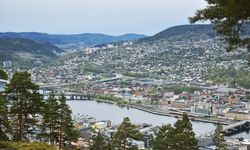 Norveç'in Drammen kentinin yalnızca Ukraynalı mültecileri kabul etme kararı tepki çekti