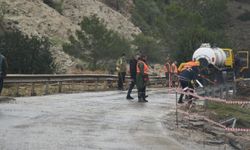 Geçitköy Bölgesinde etkili olan yağış ve fırtınanın neden olduğu hasarla ilgili tespit çalışmaları sürüyor