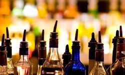 Gazimağusa'da alkollü içki satış ruhsatını yenilemek isteyenlerin 12 Mart’a kadar dilekçe vermesi gerekiyor