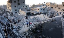 Suudi Arabistan, İsrail'in Gazze'de insani yardım bekleyen sivilleri öldürmesini kınadı
