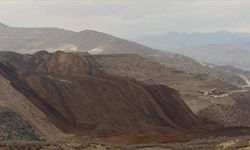 Erzincan'da altın madeninde toprak kayması... 9 işçi kayıp