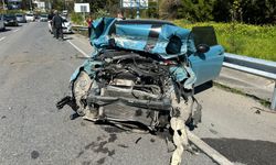 Girne –Lefkoşa ana yolunda bir araç bariyerlere çarptı