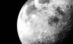 Çin'in, Ay Keşif Görevlerinde Kullanacağı Aktarım Uydusu Yörüngeye Ulaştı