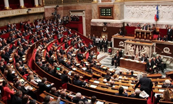 Fransız Meclisi "1961 Paris Katliamı"nı Kınayan Önergeyi Kabul Etti