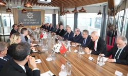 Kıbrıs Türk Ticaret Odası, Bursa Ve İstanbul'da Temaslarda Bulundu