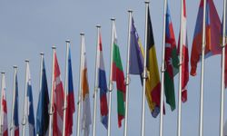 AB Liderleri Ekonomi Ve Dış İlişkiler Konularını Görüşmek Üzere "özel Zirvede" Bir Araya Geliyor