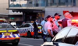 Avustralya'da Alışveriş Merkezindeki Bıçaklı Saldırıda 7 Kişi Yaralandı