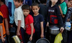 BM Dünya Gıda Programı: Gazze'ye Nisan Ayında 392 Yardım Tırı Girdi