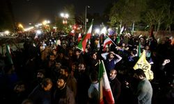 İran: İsrail'in Muhtemel Saldırısına "daha Güçlü" Ve "Daha Kapsamlı" Yanıt Veririz