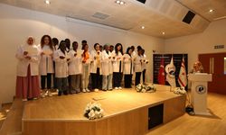 LAÜ’de Eczacı Olmak konulu seminer ve Beyaz Önlük Giyme Töreni düzenlendi