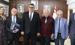 Maliye Bakanı Berova, Kıbrıs Türk Emekliler Derneği'ni Kabul Etti
