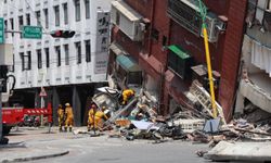 Tayvan'daki 7,4'lük Depremde Ölenlerin Sayısı 12'ye Yükseldi