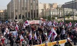Yunanistan'da İşçiler 24 Saatlik Genel Greve Gitti