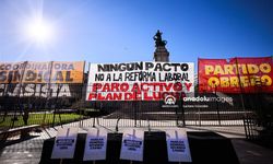 Arjantin'de Sendikalar, Hükümeti Protesto İçin Genel Greve Gitti