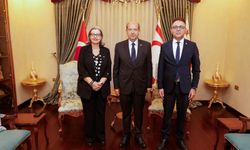 Cumhurbaşkanı Tatar,  Emekliye Ayrılan Şefik İle Yüksek Mahkeme Başkanlığı'na Atanan Özerdağ’ı Kabul Etti