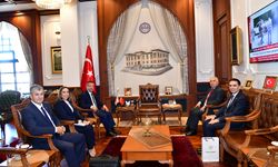Dışişleri Bakanı Ertuğruloğlu Trabzon’da Temaslarda Bulunuyor
