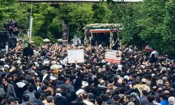 Helikopter Kazasında Hayatını Kaybeden İran Cumhurbaşkanı Reisi İçin Tebriz'de Cenaze Töreni Düzenlendi
