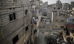 İsrail Ordusu, Son 24 Saatte Gazze'de 100'den Fazla Yere Hava Saldırısı Düzenledi