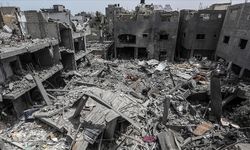 İsrail'in 226 Gündür Saldırılarını Sürdürdüğü Gazze'de Can Kaybı 35 Bin 456'ya Çıktı