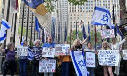 New York'ta İsrail Yanlısı Yahudi Grup Başbakan Netanyahu Aleyhine Gösteri Yaptı