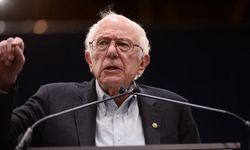 Sanders: " ABD'deki Üniversitelerde Düzenlenen Protestolara Değil, Gazze'ye Odaklanmalıyız"