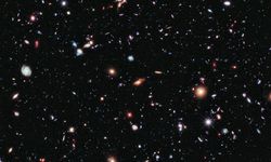 Uluslararası Bilim Ekibi: "Evrende Keşfedilen Kırmızı Parlak Cisimler Antik Yıldızların İzlerini Taşıyor"