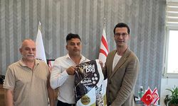 Royal Dog’dan LAÇ Belediyesine 1 ton mama bağışı